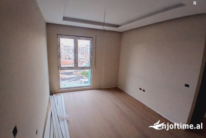Shtepi ne shitje 1+1 ne Tirane - 105,600 Euro
