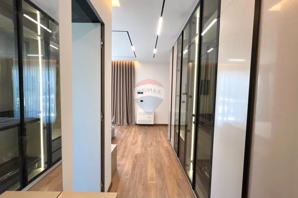 Luxury villas for rent in Tirana 4+1, Furnished