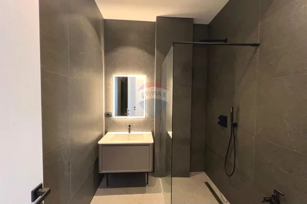 Luxury villas for rent in Tirana 4+1, Furnished