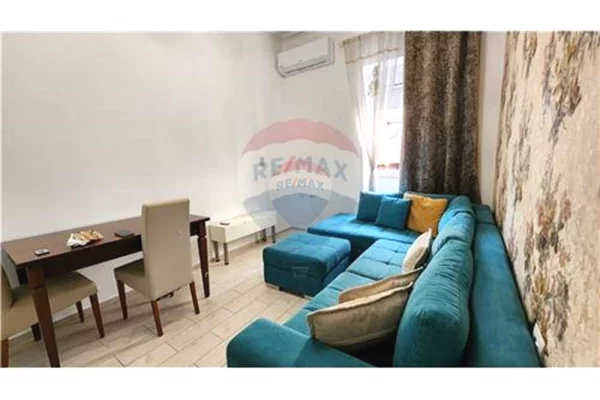 Shtepi me qera 1+1 ne Tirane - 600 Euro
