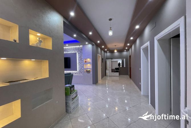 Shtepi ne shitje 3+1 ne Tirane - 199,000 Euro