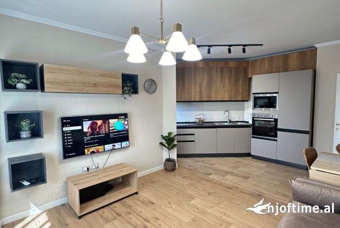 Apartament 1+1 per qira prane Spak, st. Trenit 