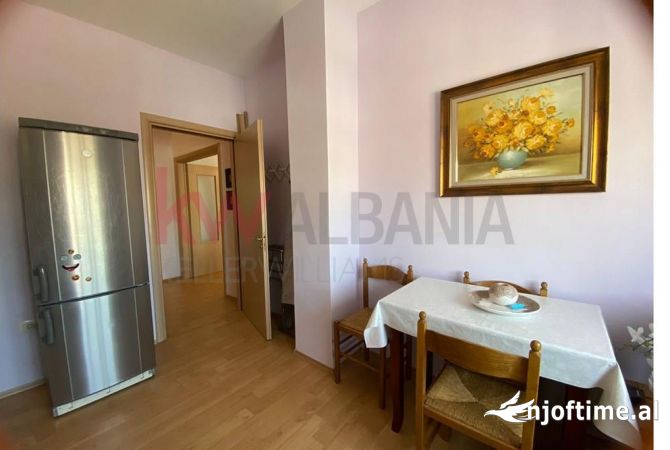 Shtepi me qera Apartament ne Tirane, 1+1, Mobilimi E mobiluar, Pagesa 551  Euro.