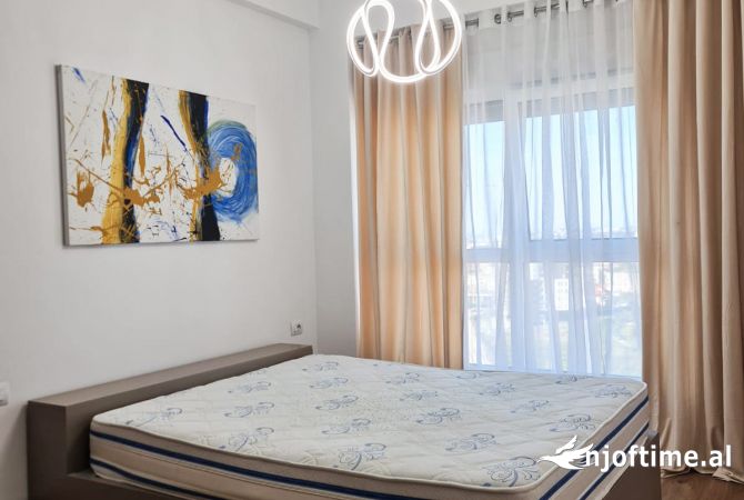 Shtepi me qera 1+1 ne Tirane - 40,000 Leke