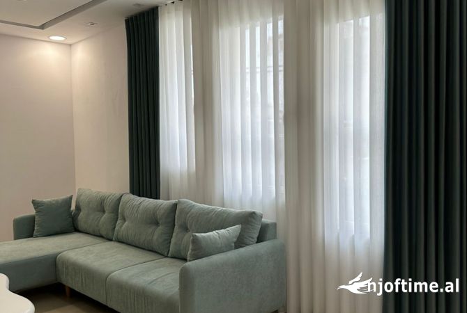 Shtepi me qera 1+1 ne Tirane - 50,000 Leke