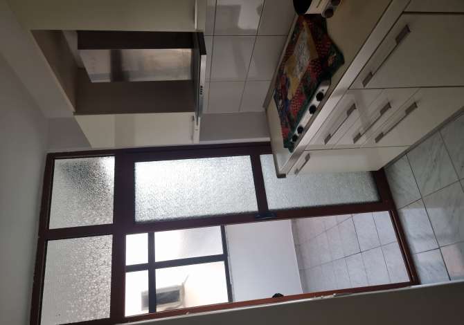 Shtepi me qera 1+1 ne Durres - 27,000 Leke