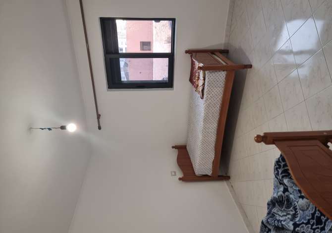 Shtepi me qera 1+1 ne Durres - 27,000 Leke