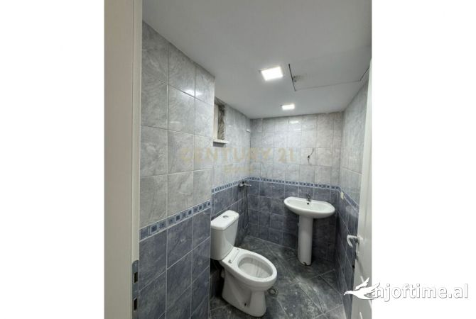 Shtepi ne shitje 2+1 ne Tirane - 127,000 Euro
