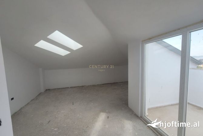 Shtepi ne shitje 2+1 ne Tirane - 110,000 Euro