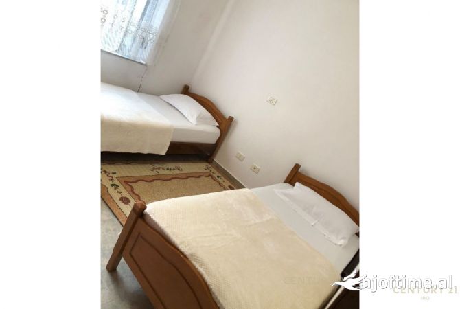 Shtepi me qera 2+1 ne Tirane - 650 Euro