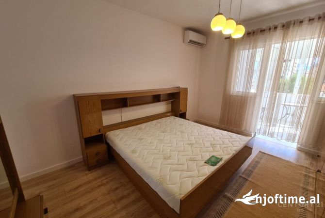 Shtepi me qera 2+1 ne Tirane - 700 Euro
