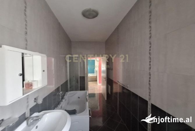 Shtepi me qera 3+1 ne Tirane - 600 Euro