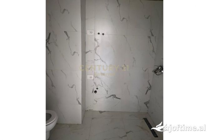 Shtepi me qera 1+1 ne Tirane - 400 Euro