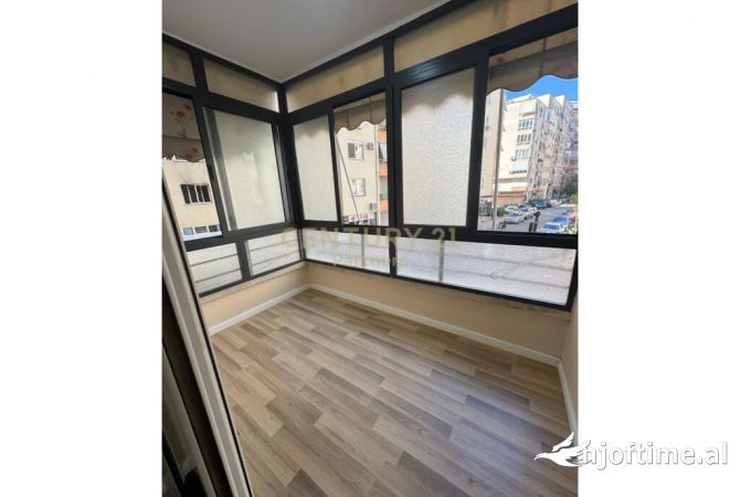 Shtepi ne shitje 2+1 ne Tirane - 125,000 Euro
