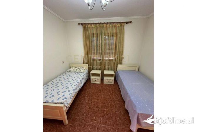 Shtepi me qera 2+1 ne Tirane - 500 Euro