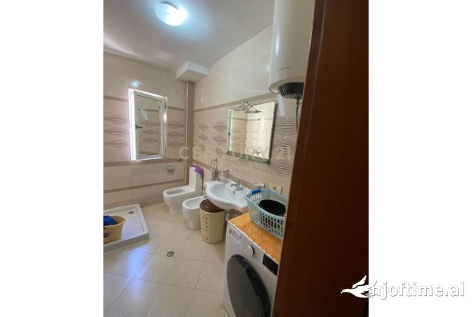 Shtepi me qera 2+1 ne Tirane - 500 Euro