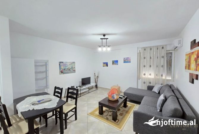 Shtepi me qera 2+1 ne Tirane - 600 Euro