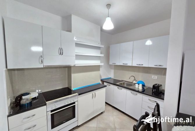 Shtepi me qera 2+1 ne Tirane - 600 Euro