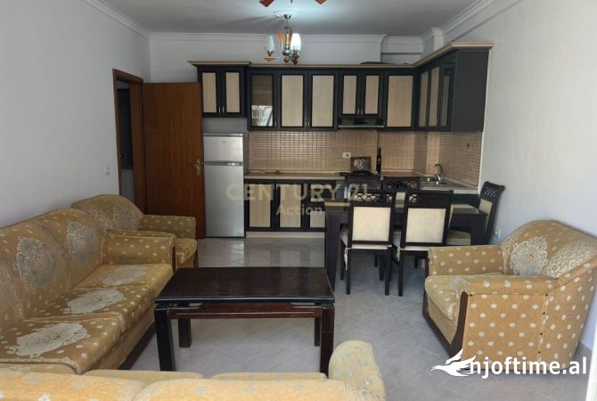 Shtepi ne shitje 2+1 ne Tirane - 105,000 Euro