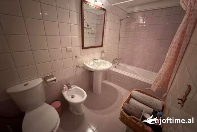Shtepi me qera 2+1 ne Tirane - 600 Euro