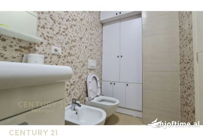 Casa in affitto 2+1 a Tirana - 1,100 Euro