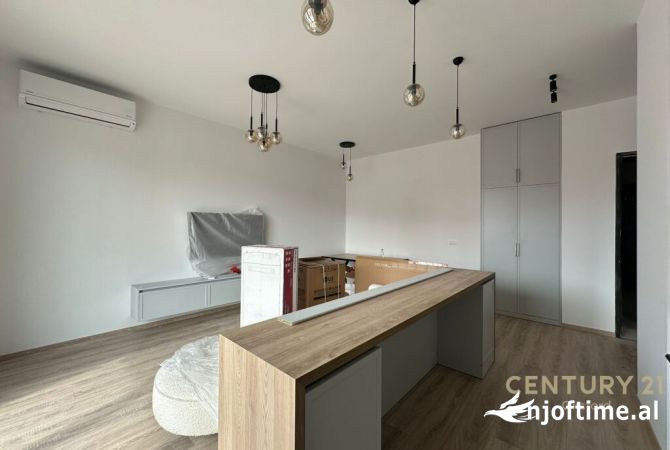 Shtepi me qera 2+1 ne Tirane - 850 Euro
