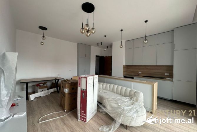 Shtepi me qera 2+1 ne Tirane - 850 Euro