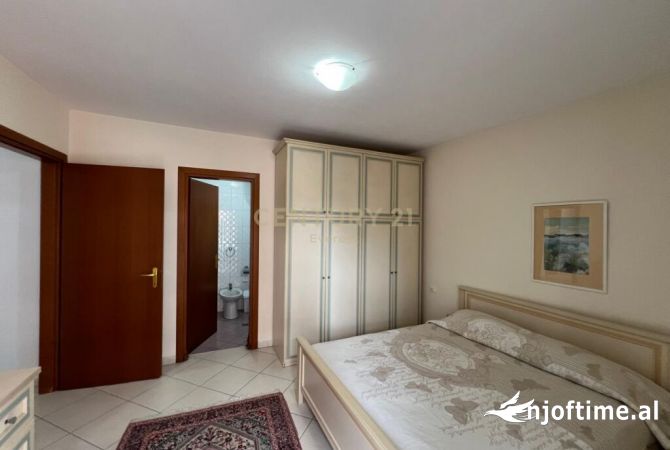 Casa in affitto 2+1 a Tirana - 700 Euro