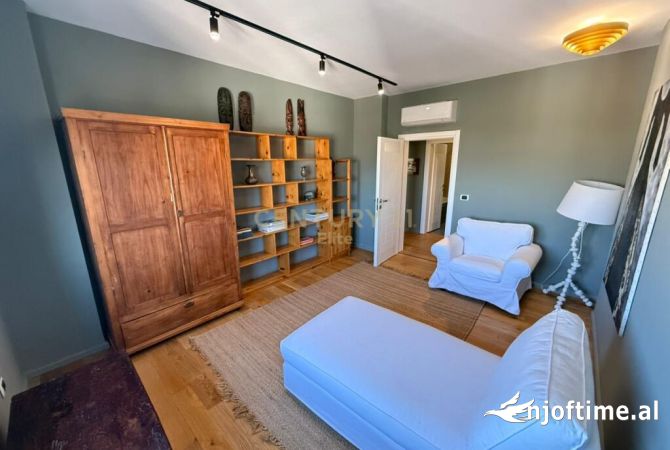 Shtepi me qera 2+1 ne Tirane - 1,500 Euro