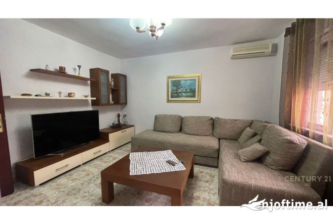 Shtepi me qera 2+1 ne Tirane - 500 Euro