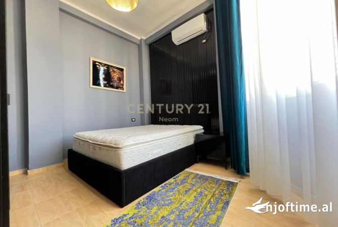 Shtepi ne shitje Apartament ne Tirane, 1+1, Mobilimi E mobiluar, Pagesa 67,000  Euro.