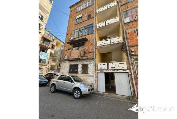 Shtepi ne shitje 1+1 ne Tirane - 93,000 Euro