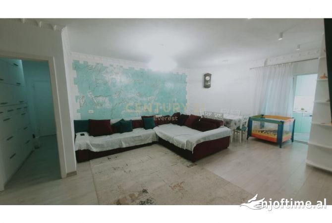 Shtepi me qera 2+1 ne Tirane - 600 Euro