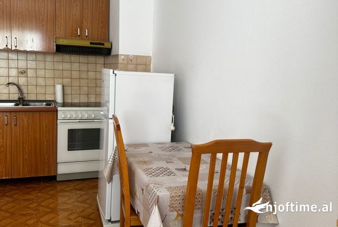 Shtepi me qera 1+1 ne Tirane - 550 Euro