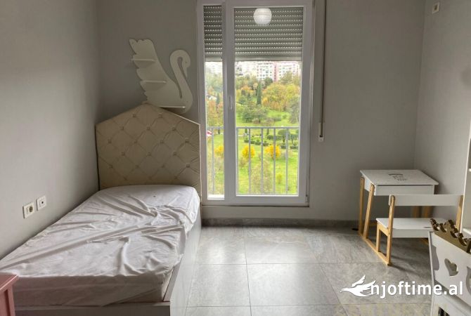 Shtepi me qera 2+1 ne Tirane - 650 Euro