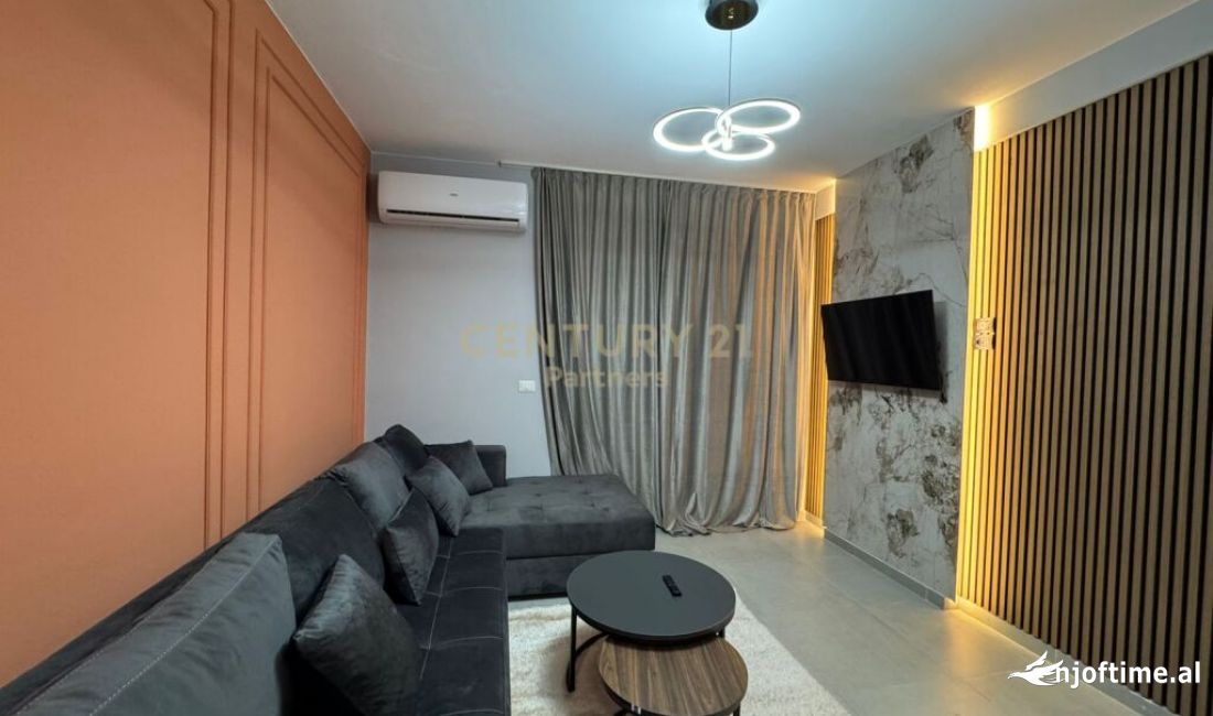 Shtepi me qera Apartament ne Tirane, 1+1, Mobilimi E mobiluar, Pagesa 550  Euro.