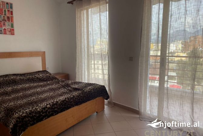 Shtepi me qera 1+1 ne Tirane - 600 Euro