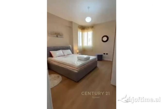 Shtepi me qera 2+1 ne Tirane - 800 Euro