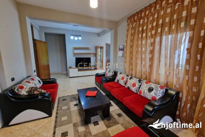 Shtepi me qera 3+1 ne Tirane - 700 Euro
