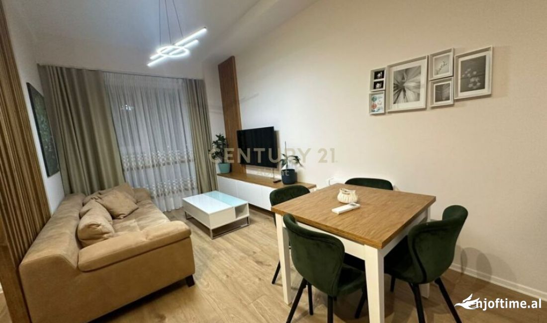 Shtepi me qera Apartament ne Tirane, 1+1, Mobilimi E mobiluar, Pagesa 650  Euro.
