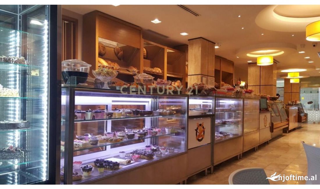 JEPET ME QIRA BAR KAFE FURRE BUKE 1500 euro