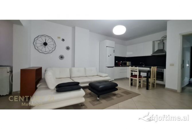 Shtepi me qera 2+1 ne Tirane - 400 Euro