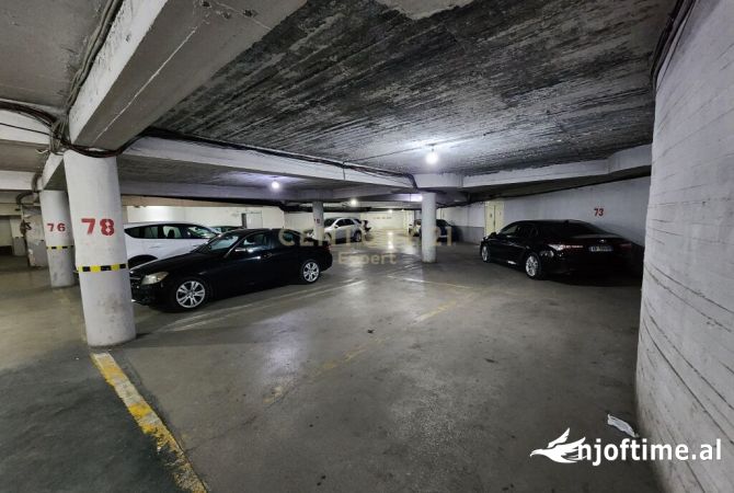 Shtepi me qera Apartament ne Tirane, 2+1, Mobilimi E mobiluar, Pagesa 1,100  Euro.