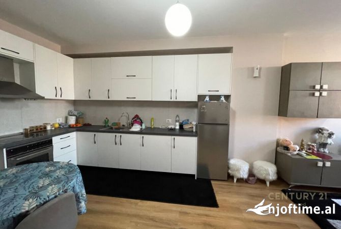 Shtepi ne shitje 1+1 ne Tirane - 120,000 Euro