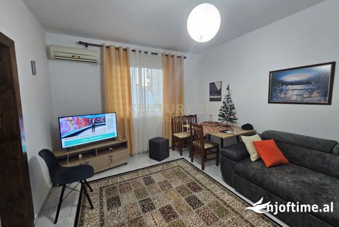 Shtepi me qera 2+1 ne Tirane - 500 Euro