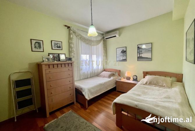 Shtepi me qera 2+1 ne Tirane - 800 Euro