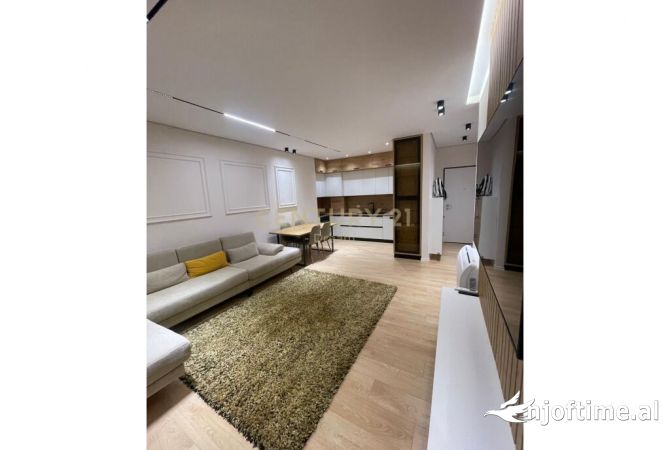 Shtepi me qera Apartament ne Tirane, 2+1, Mobilimi E mobiluar, Pagesa 1,100  Euro.