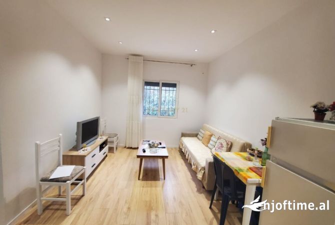 Shtepi ne shitje 1+1 ne Tirane - 55,000 Euro