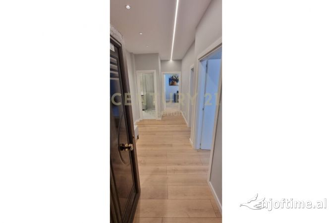 Shtepi me qera 2+1 ne Tirane - 600 Euro
