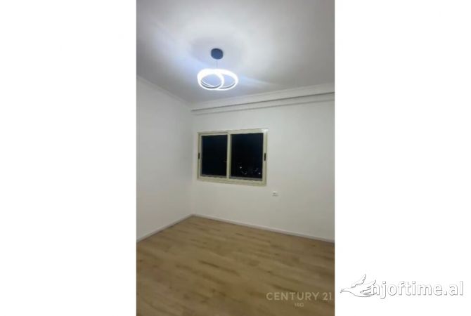 Shtepi ne shitje 2+1 ne Tirane - 135,000 Euro